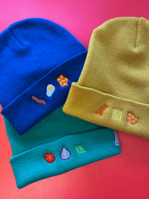 Load image into Gallery viewer, Embroidered Motif Beanie Hat